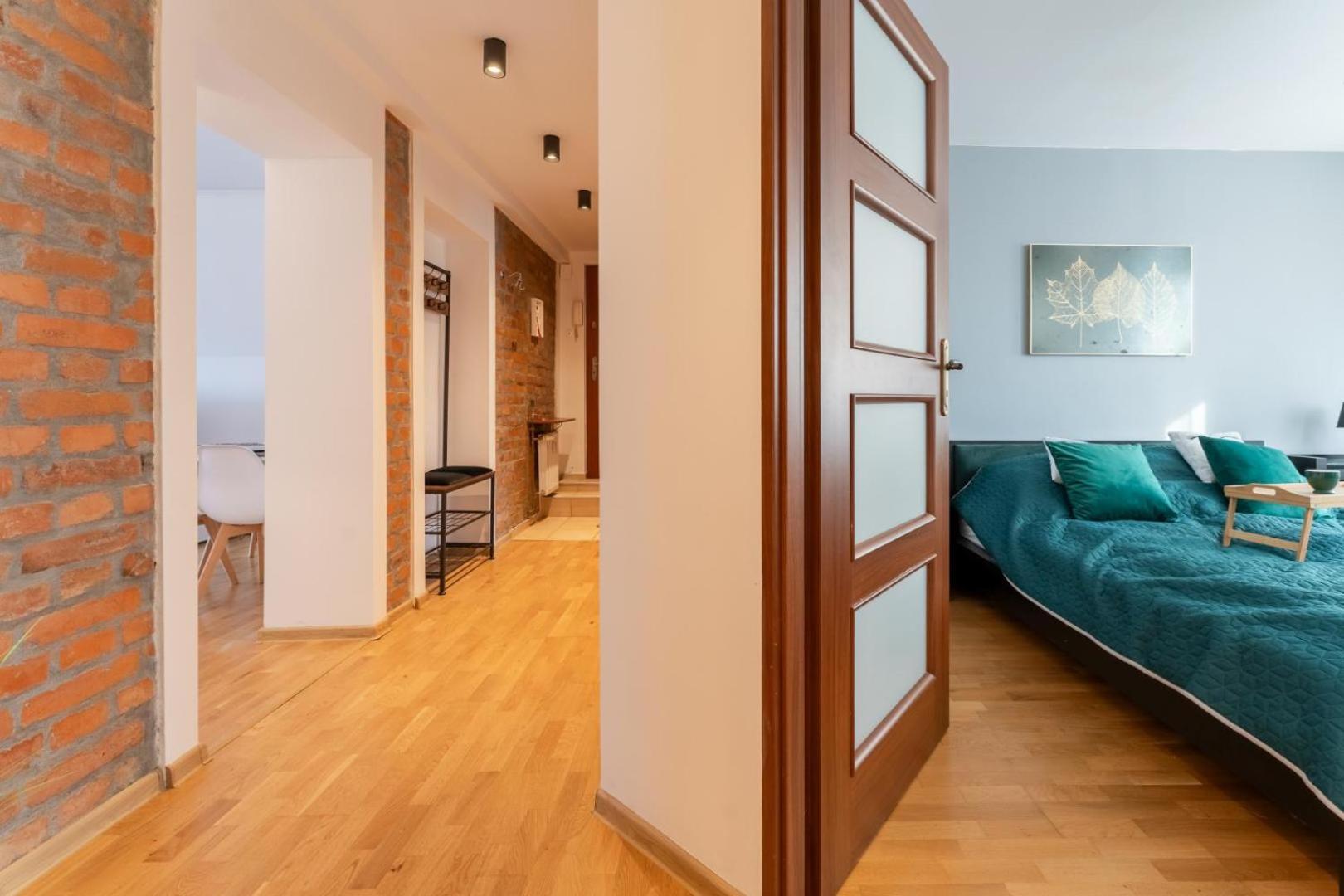 Apartament Ratuszlove - 2 Osobne Sypialnie, Z Widokiem Na Ratusz - By Spaceapart Jelenia Gora Ngoại thất bức ảnh